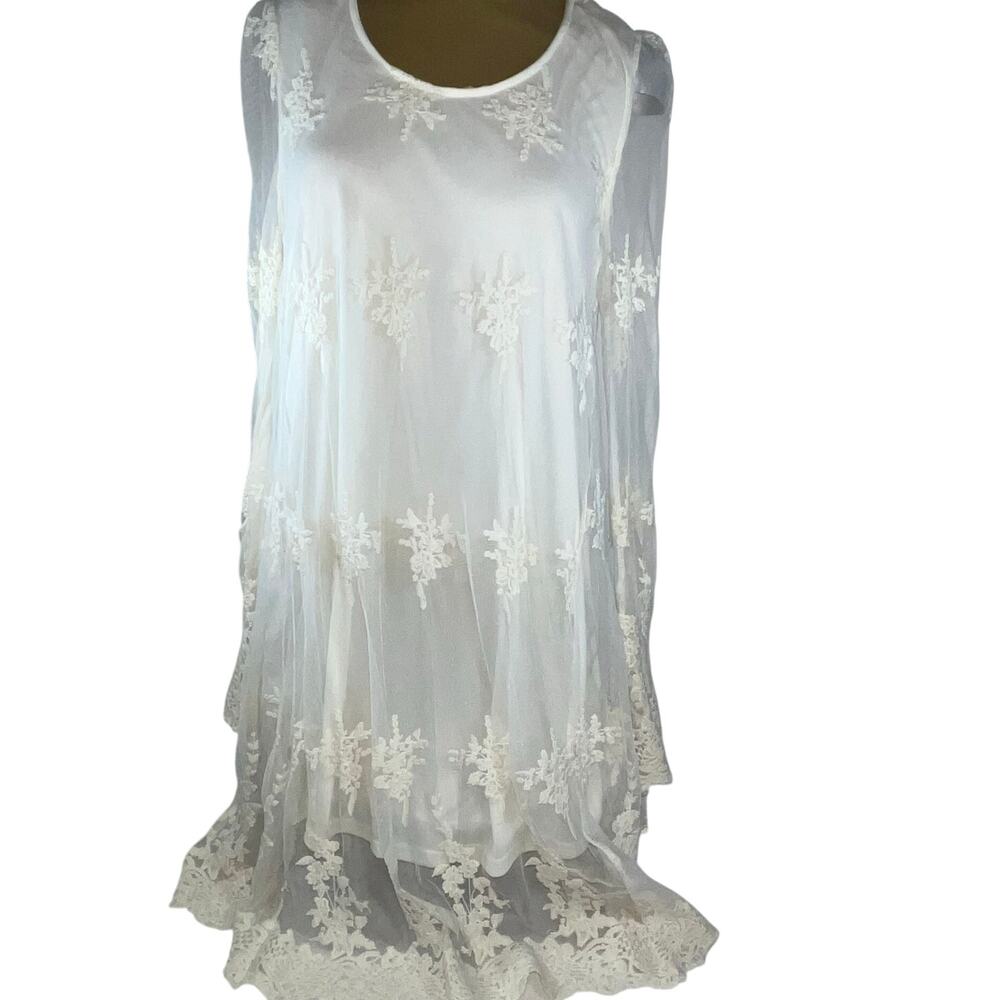 She + Sky Lacy Embroidered Creme White Long Sleeved Sheer Dress & Lining Small